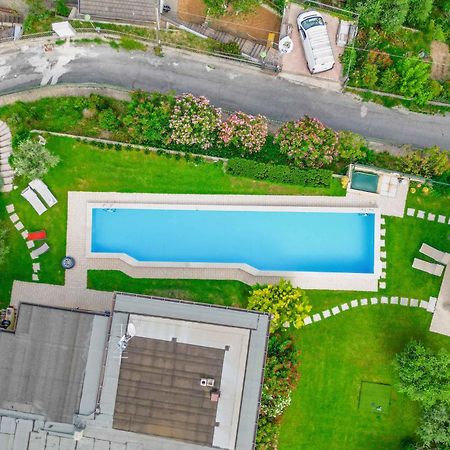 Piscina Panoramica - La Casa Volante Vila Soiano Del Lago Exterior foto